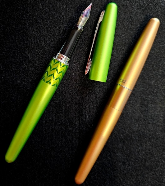 Pilot Metropolitan fountain pen and rollerball